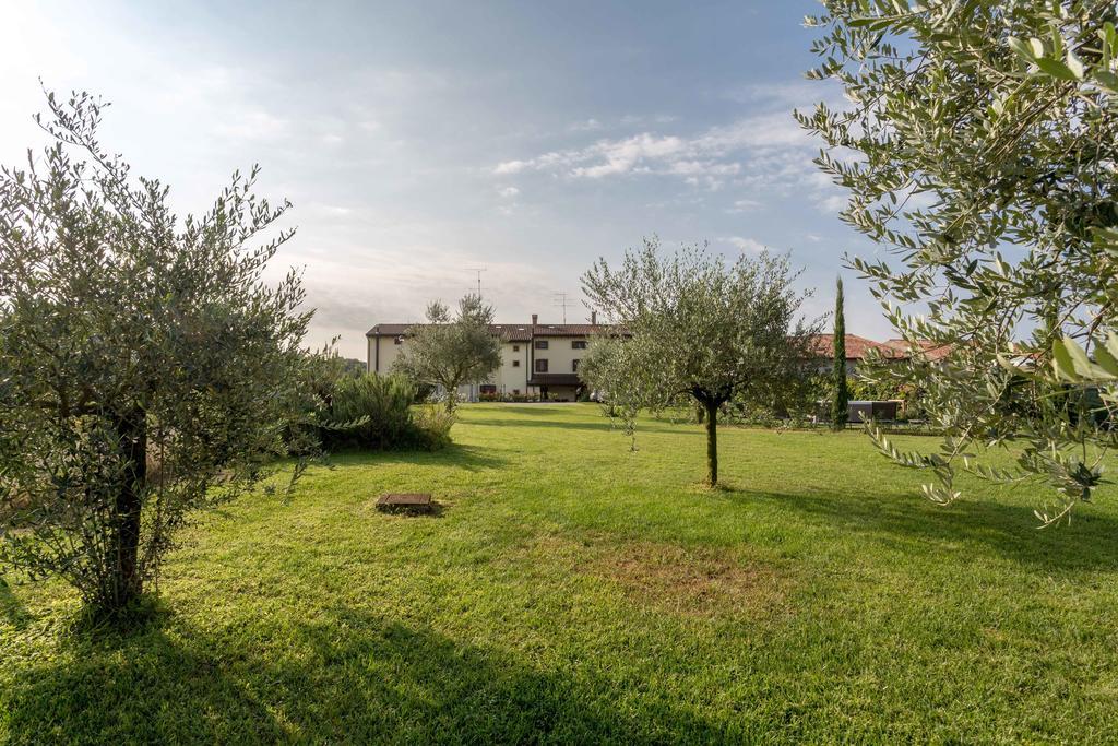 Agriturismo Al Tralcio Valeggio sul Mincio Buitenkant foto