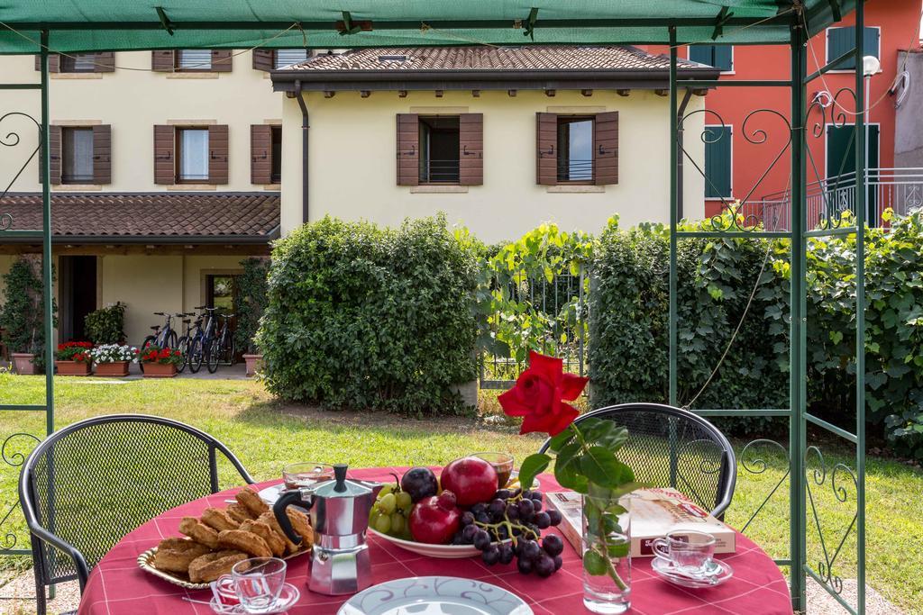 Agriturismo Al Tralcio Valeggio sul Mincio Buitenkant foto