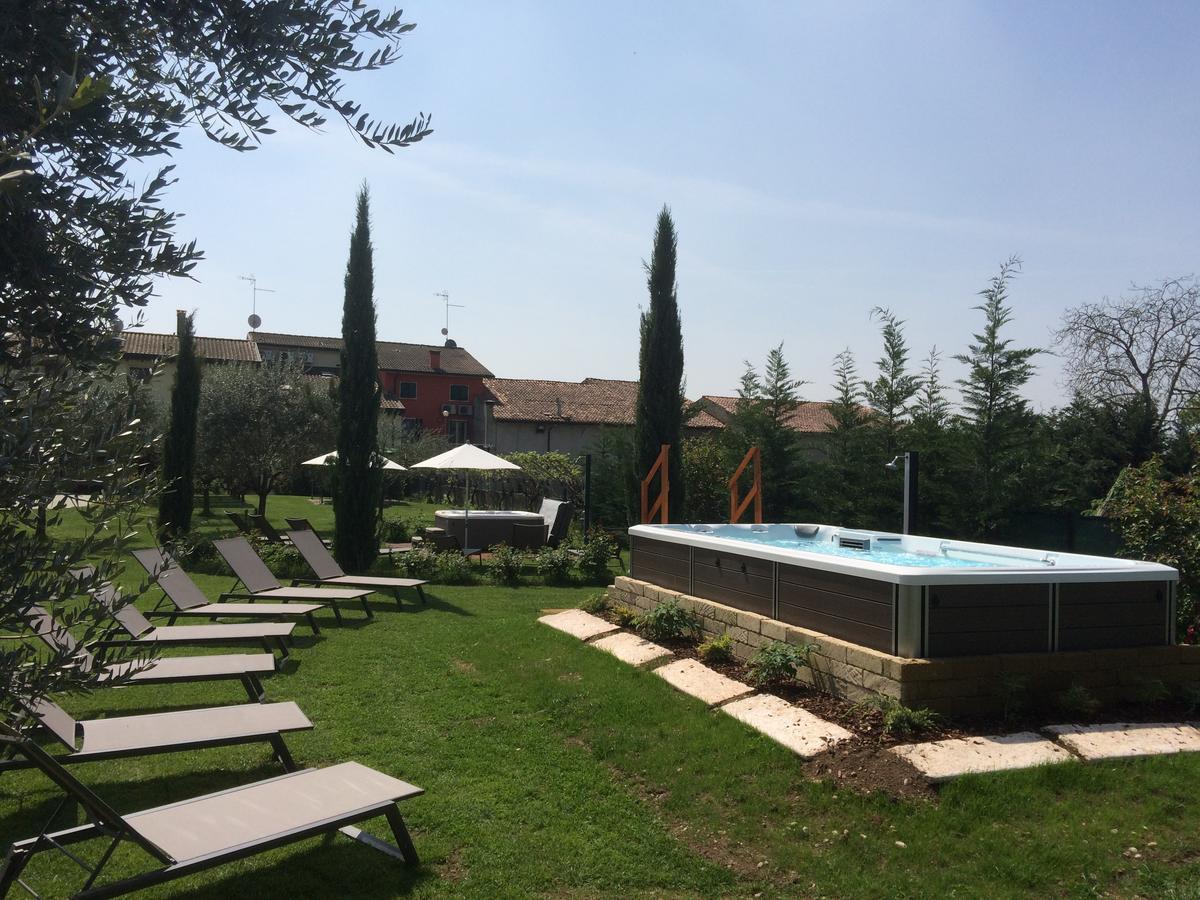 Agriturismo Al Tralcio Valeggio sul Mincio Buitenkant foto