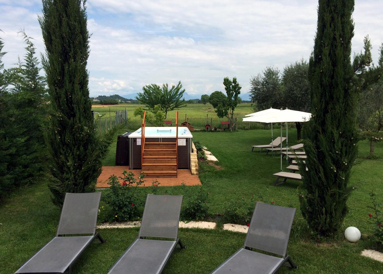 Agriturismo Al Tralcio Valeggio sul Mincio Buitenkant foto